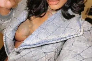 something u wanna see!!! let a baddie come see u - Image 8